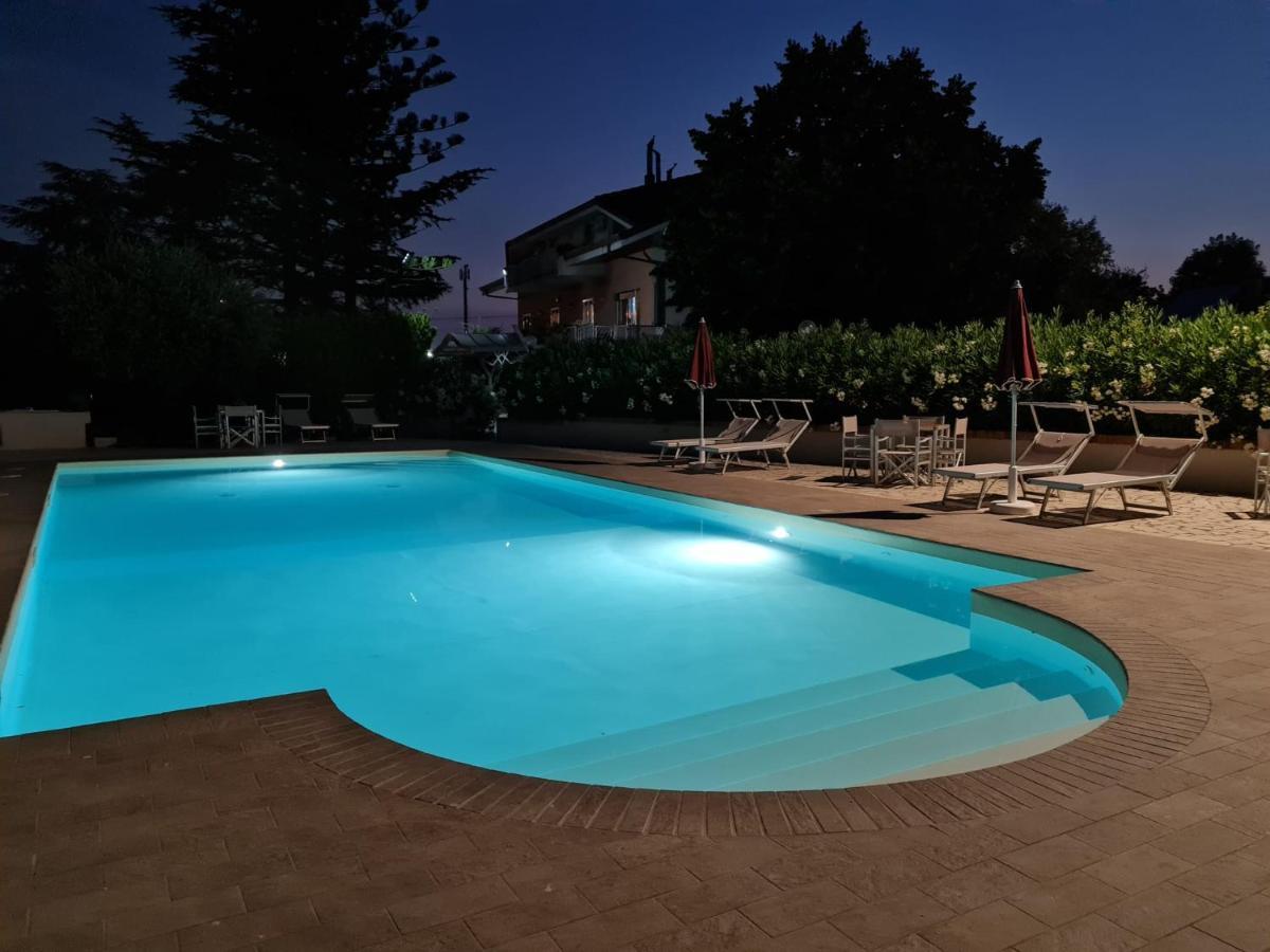 Le Bisceglie Affittacamere Albanella Esterno foto