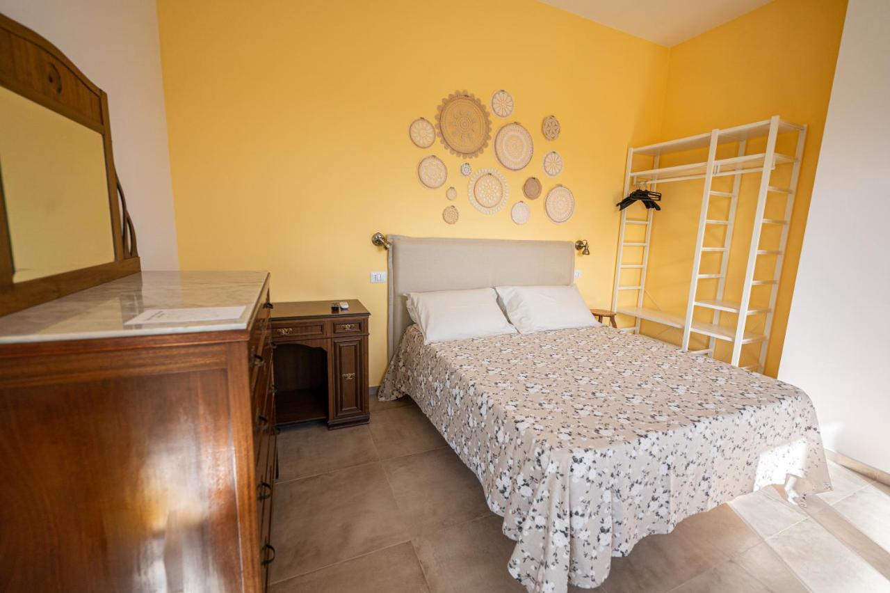 Le Bisceglie Affittacamere Albanella Esterno foto