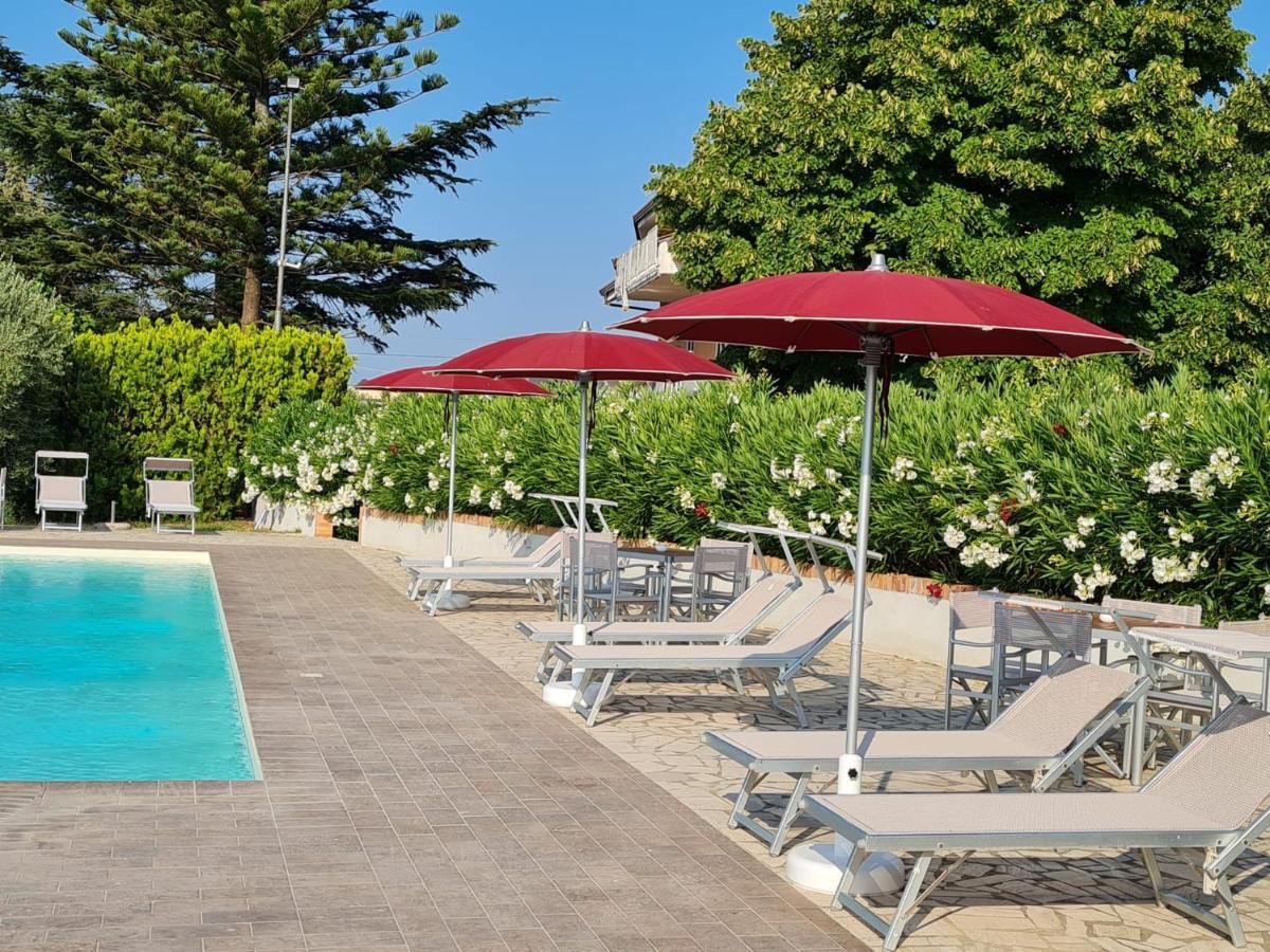 Le Bisceglie Affittacamere Albanella Esterno foto