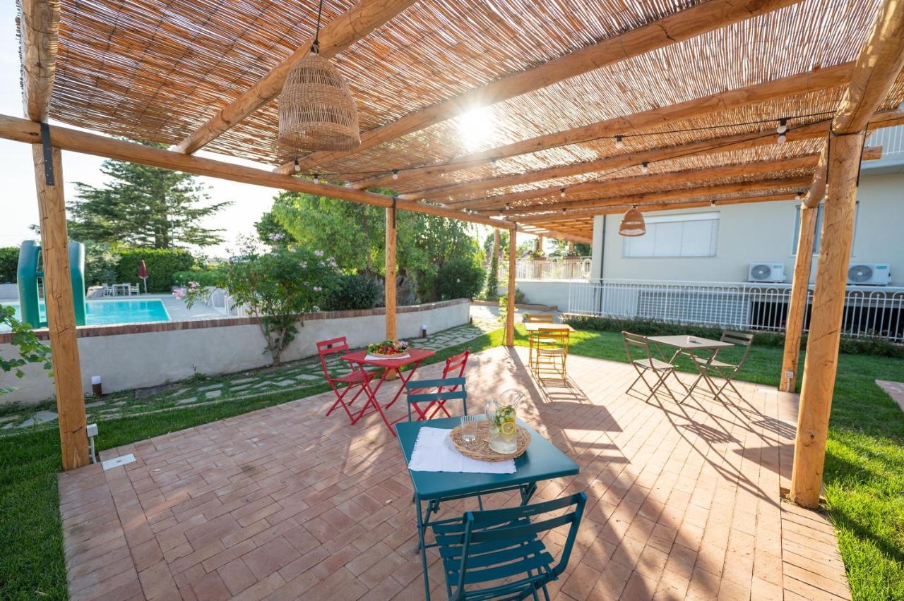 Le Bisceglie Affittacamere Albanella Esterno foto